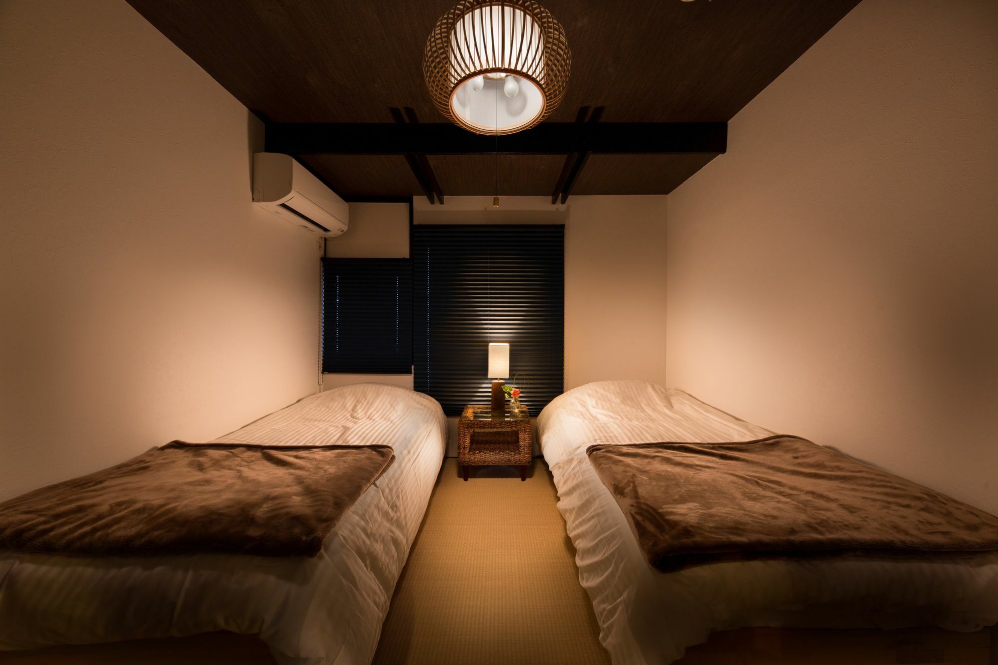 Tsumugi Rokujo Nishinotoin Ferienhaus *